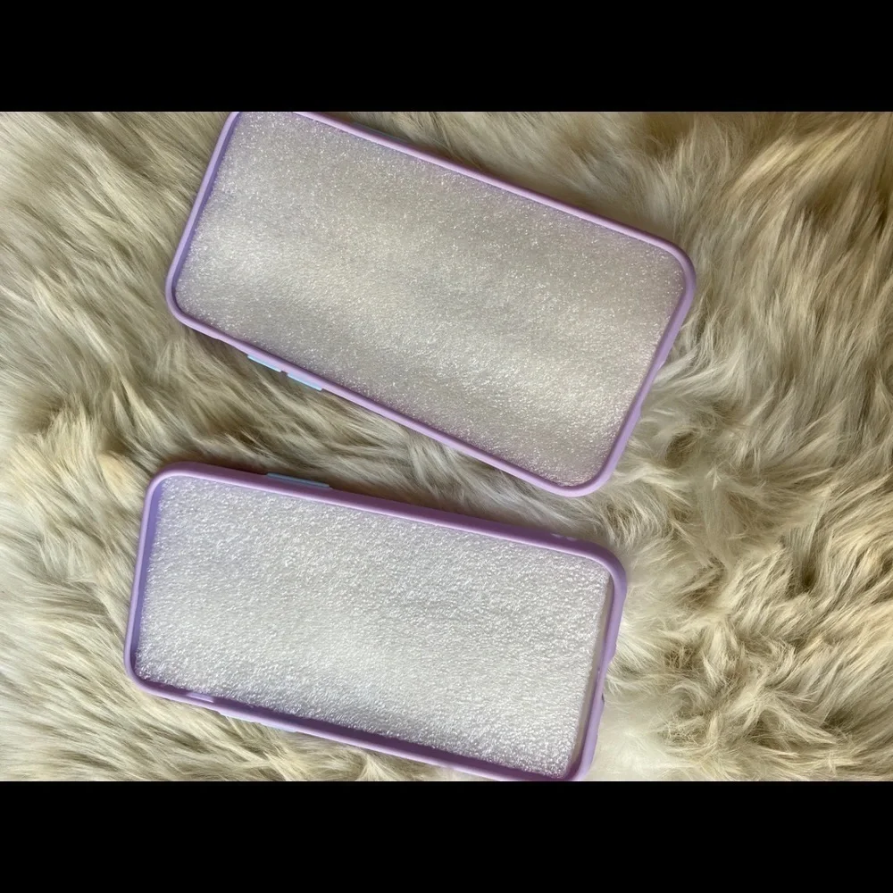 NEW - clear iPhones cases